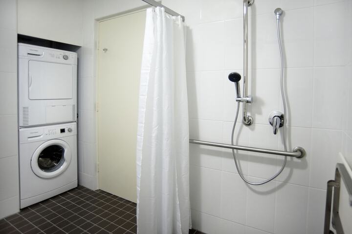 Room 30 of 46