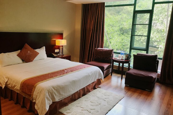 Room 19 of 29