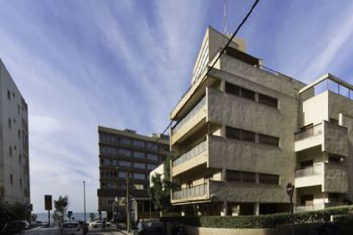 Hotel 8 of 25