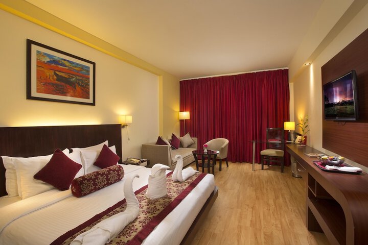 Room 8 of 43