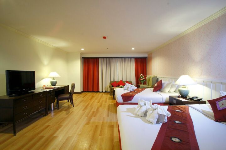 Room 13 of 31
