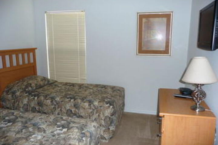 Room 19 of 82