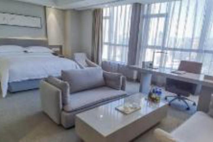 Room 21 of 23