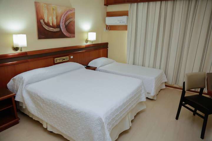 Room 10 of 67