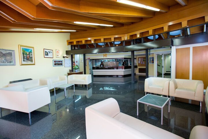 Hotel Interior 5 of 39
