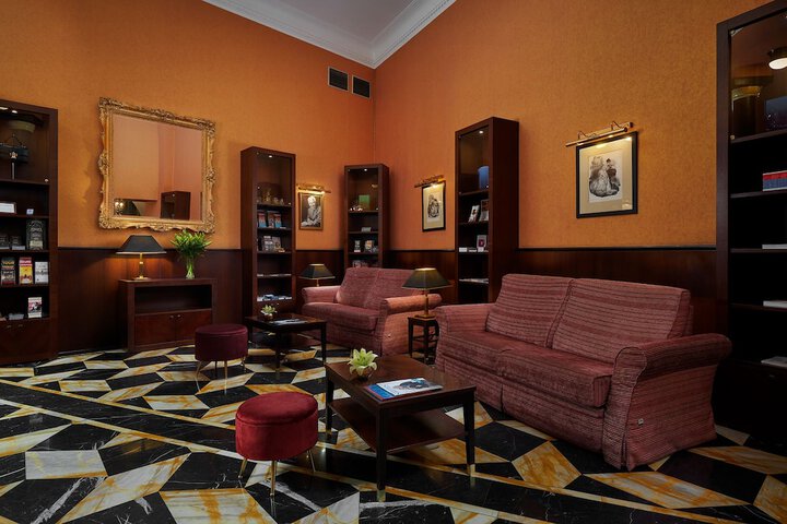 Lobby Entry