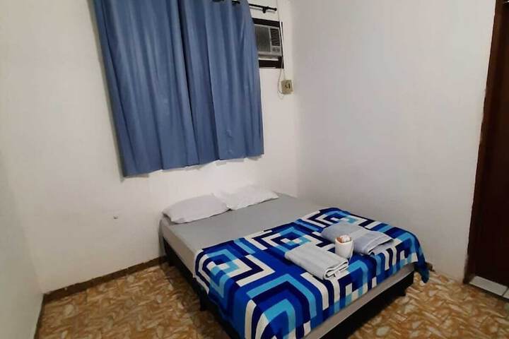 Room 13 of 31