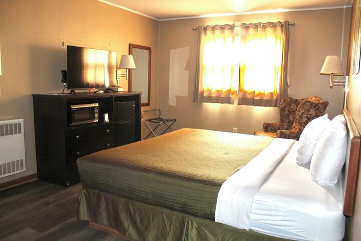 Room 18 of 44