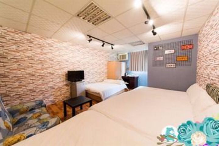 Room 94 of 118