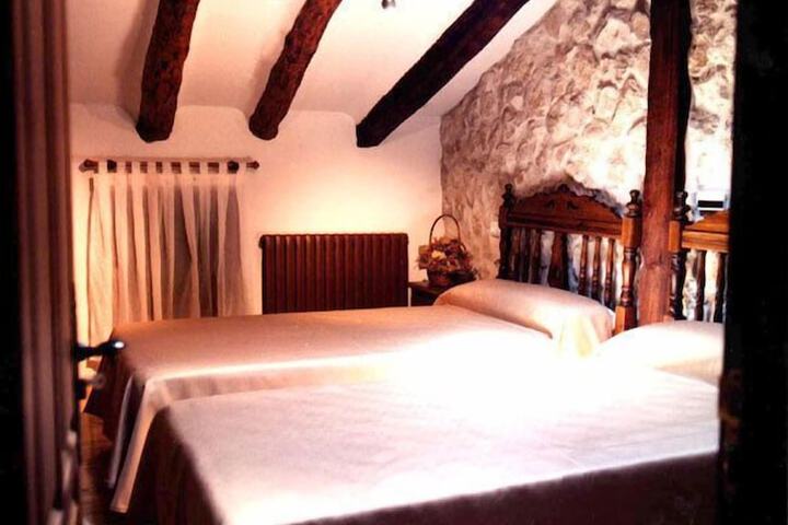 Room 8 of 24