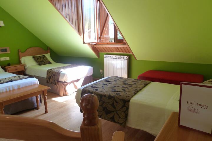Room 8 of 31
