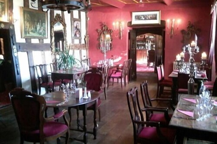 Dining Photos