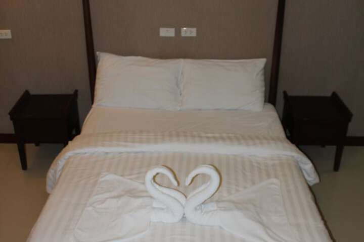 Room 9 of 60