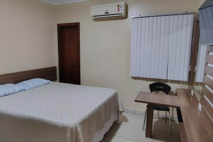 Room 13 of 17