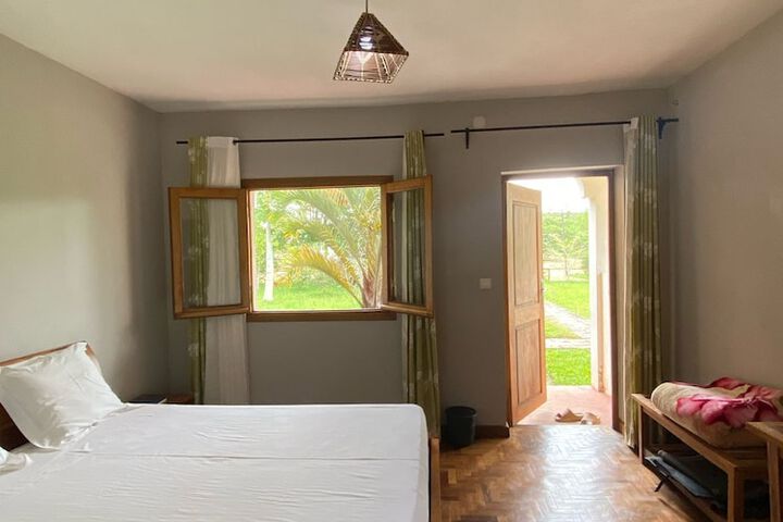 Room 18 of 50