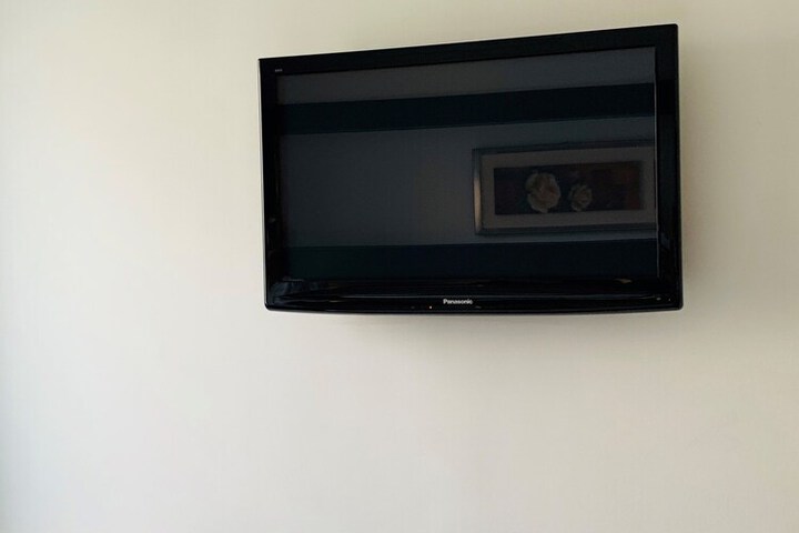 Room 3 of 12