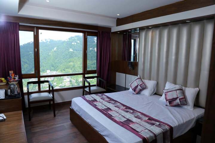 Room 20 of 54