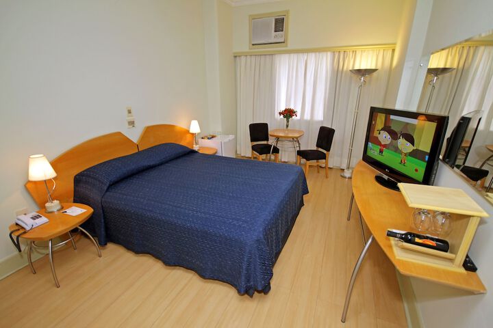 Room 45 of 156