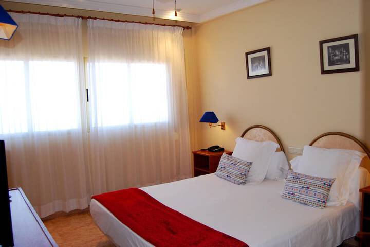 Room 13 of 71
