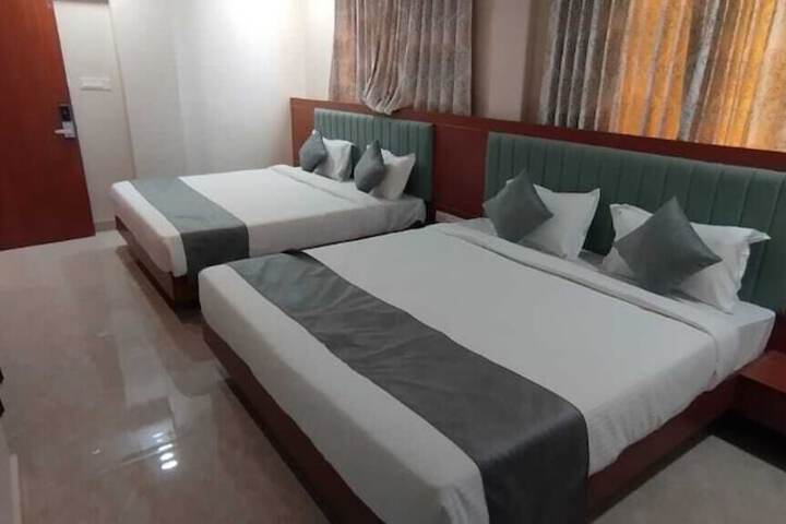 Room 7 of 7