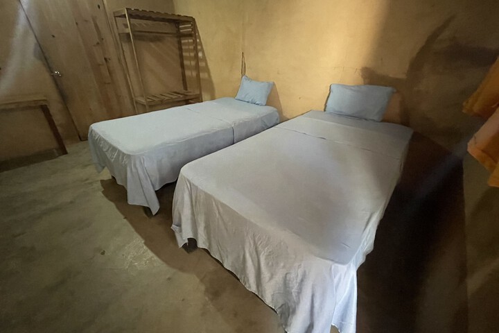 Room 16 of 67