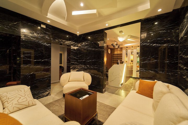 Hotel 2 of 60