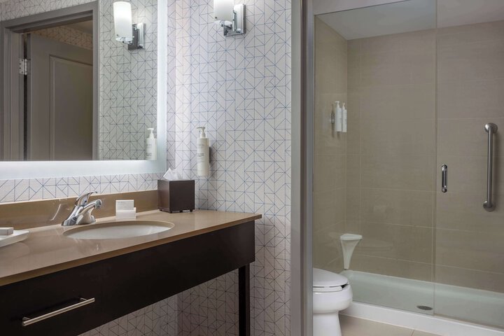 Bathroom shower