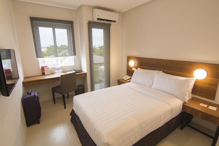 Room 15 of 30