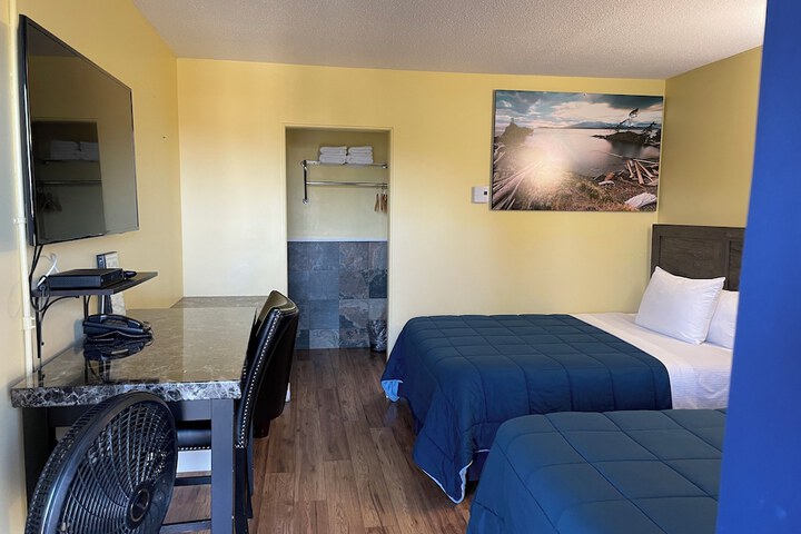 Room 13 of 45