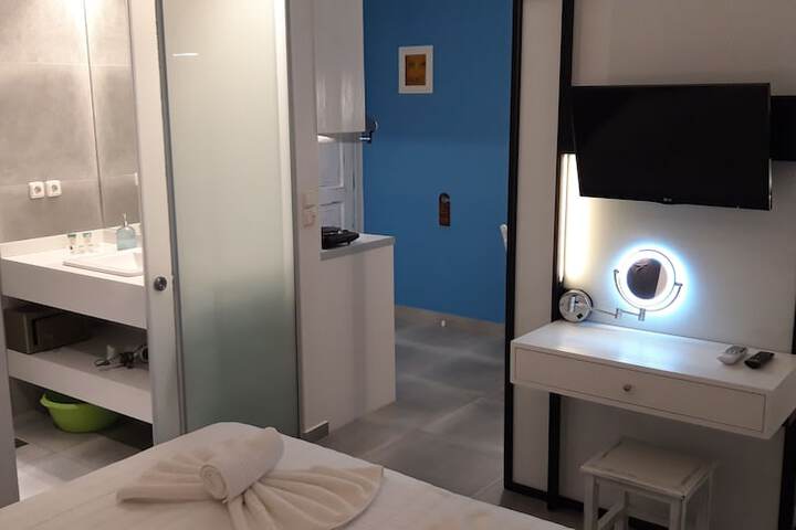 Room 67 of 172