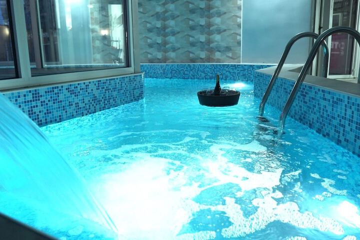 Pool 27 of 58