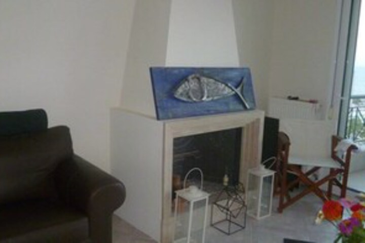 Room 13 of 23