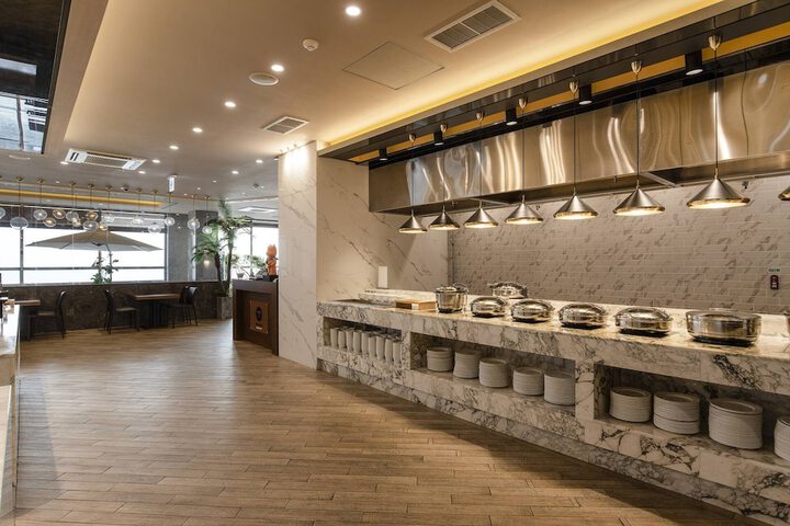Dining Photos