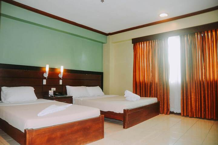 Room 12 of 26