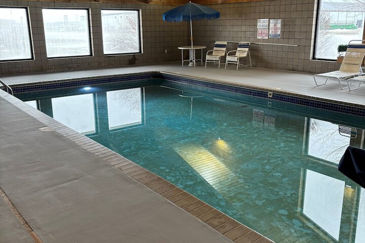 Hotel with Pool