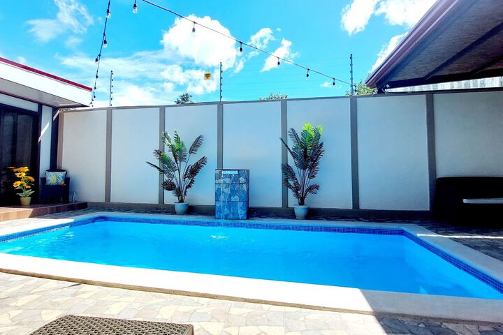 Pool 12 of 29