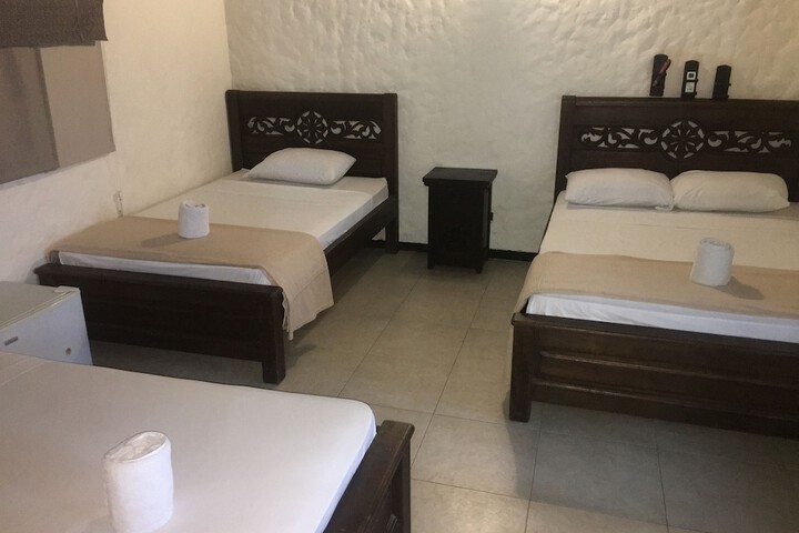 Room 6 of 47