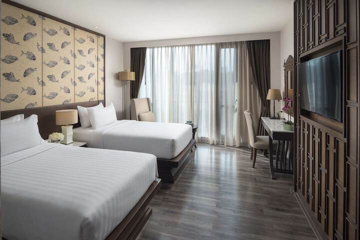 Room 20 of 37