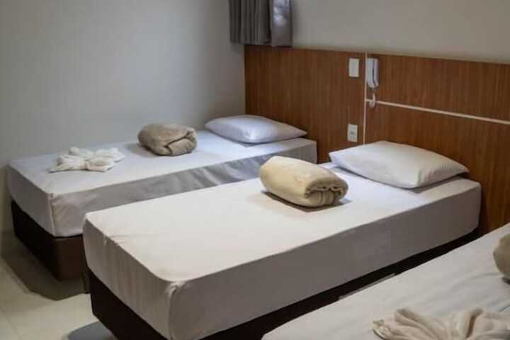 Room 14 of 115