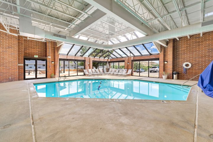 Pool 39 of 53