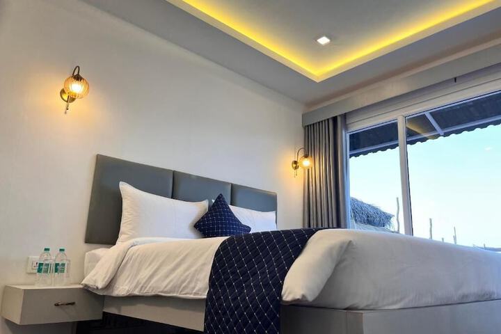 Room 2 of 21