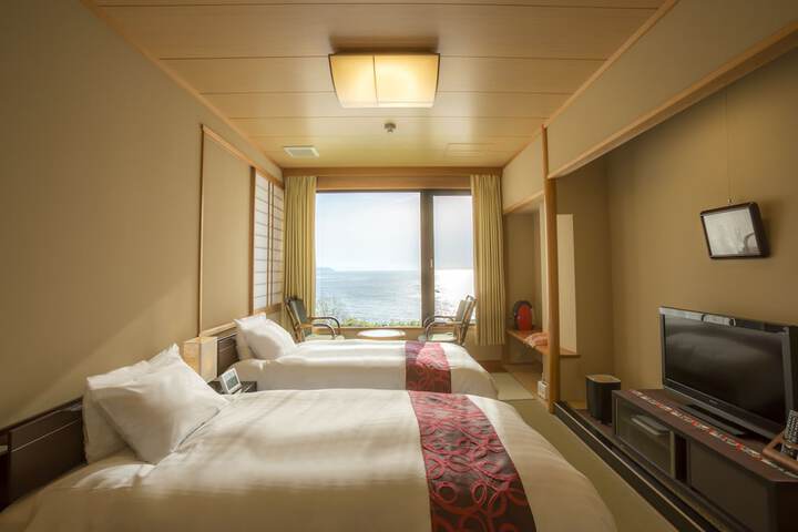 Room 38 of 73