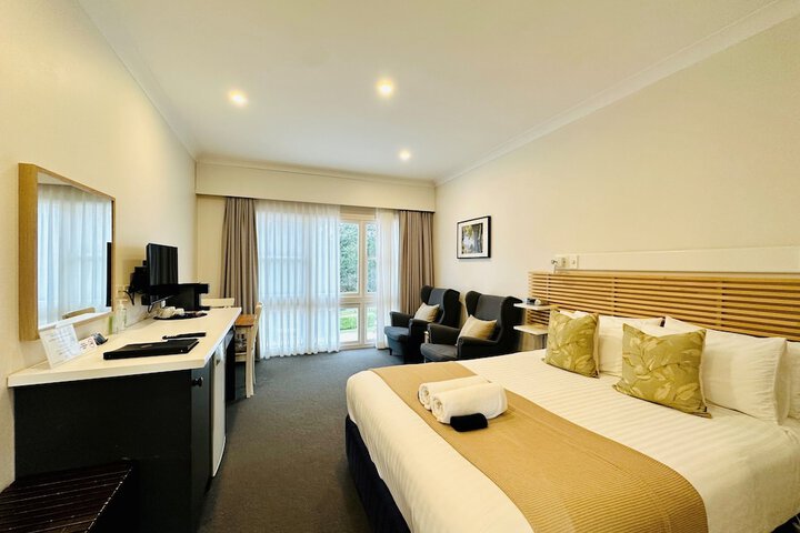 Room 8 of 56