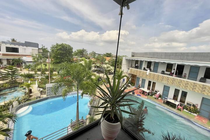 Hotel 63 of 63