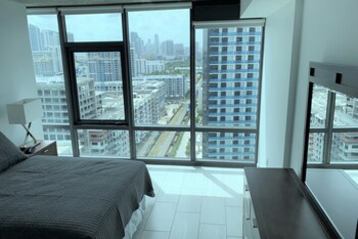 Room 52 of 72