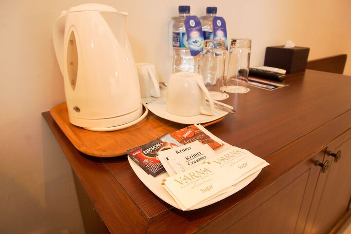 Breakfast/Coffee Service 26 of 55