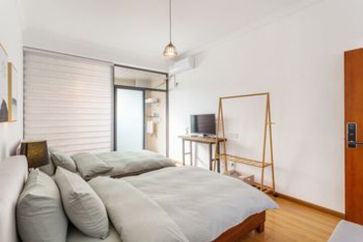 Room 12 of 45