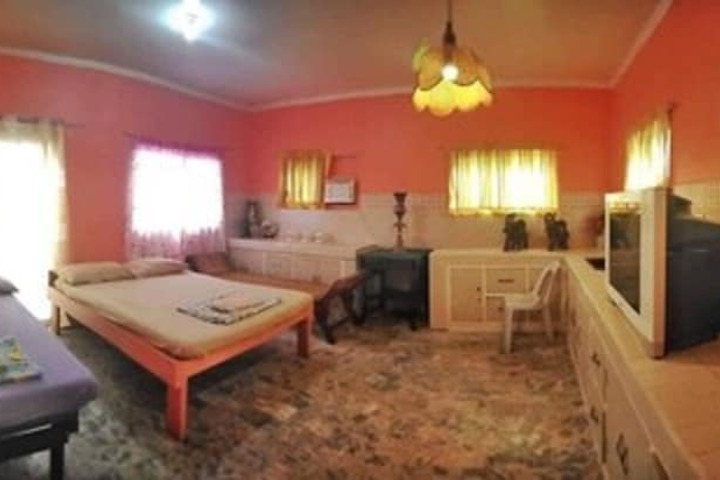 Room 3 of 23