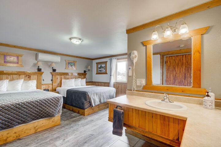 Room 4 of 26
