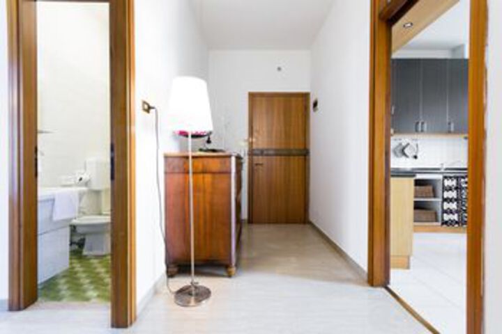 Room 8 of 26